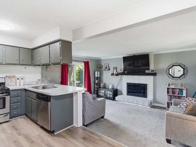 38212 N Rickham Court, Westland, MI 48186