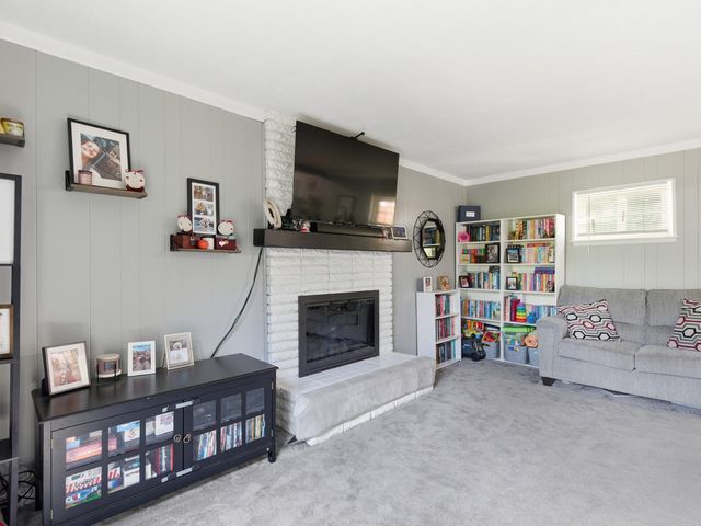 38212 N Rickham Court, Westland, MI 48186