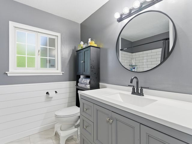 38212 N Rickham Court, Westland, MI 48186