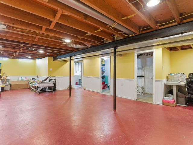 38212 N Rickham Court, Westland, MI 48186