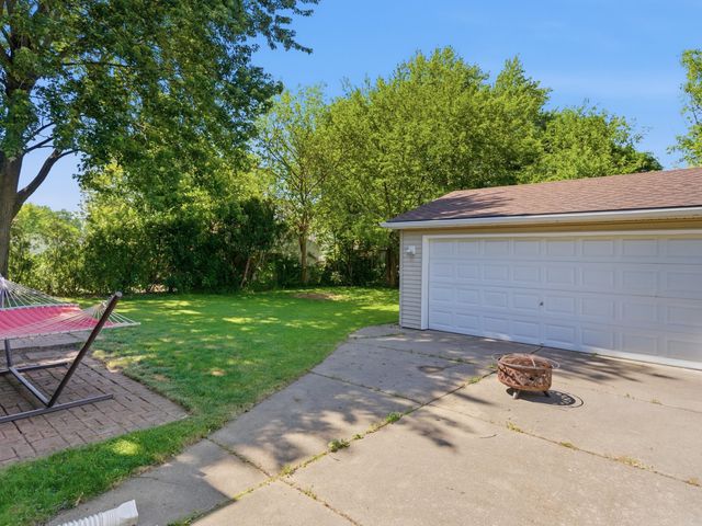 38212 N Rickham Court, Westland, MI 48186