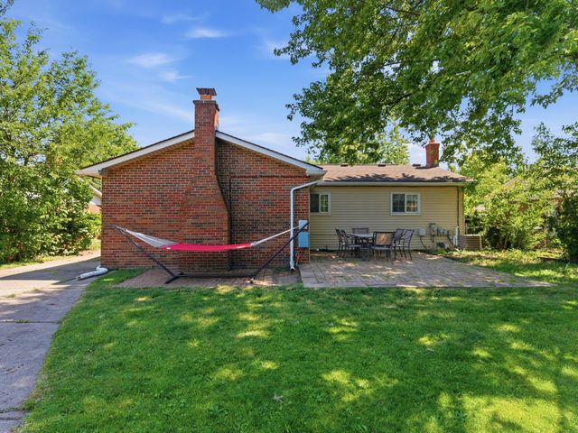 38212 N Rickham Court, Westland, MI 48186