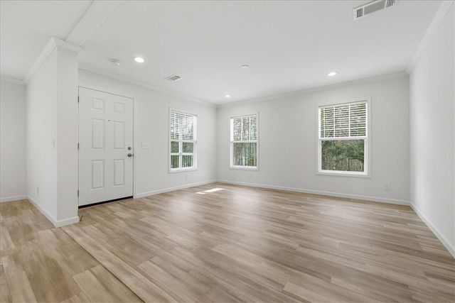 295 N Davis Drive, Fair Play, SC 29643