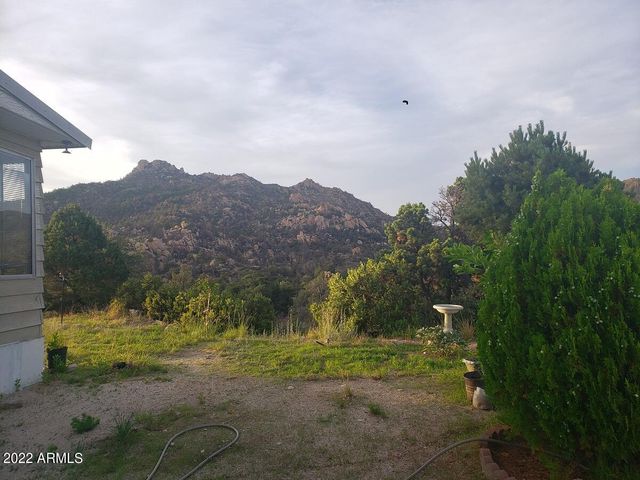 52116 N HUTTON PEAK Road, Miami, AZ 85539