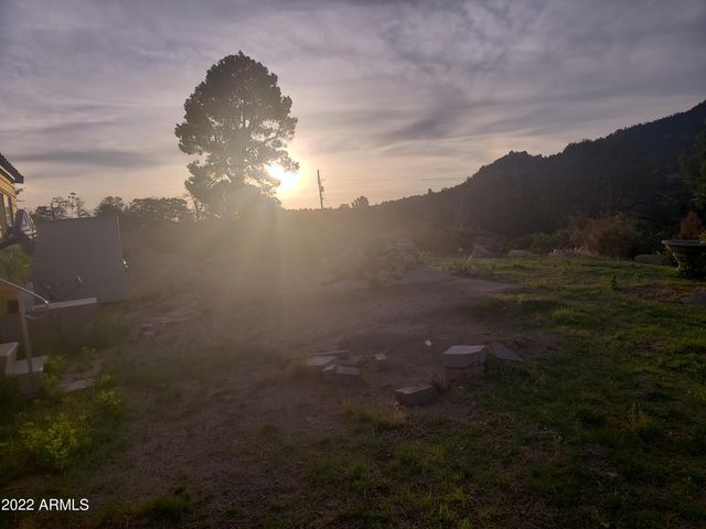 52116 N HUTTON PEAK Road, Miami, AZ 85539