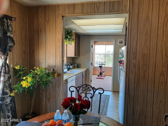 52116 N HUTTON PEAK Road, Miami, AZ 85539