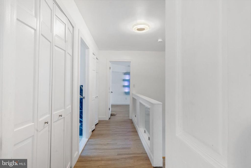 Image 47 of property listing at 19 TWIN SPRINGS DR, Fredericksburg, VA 22407