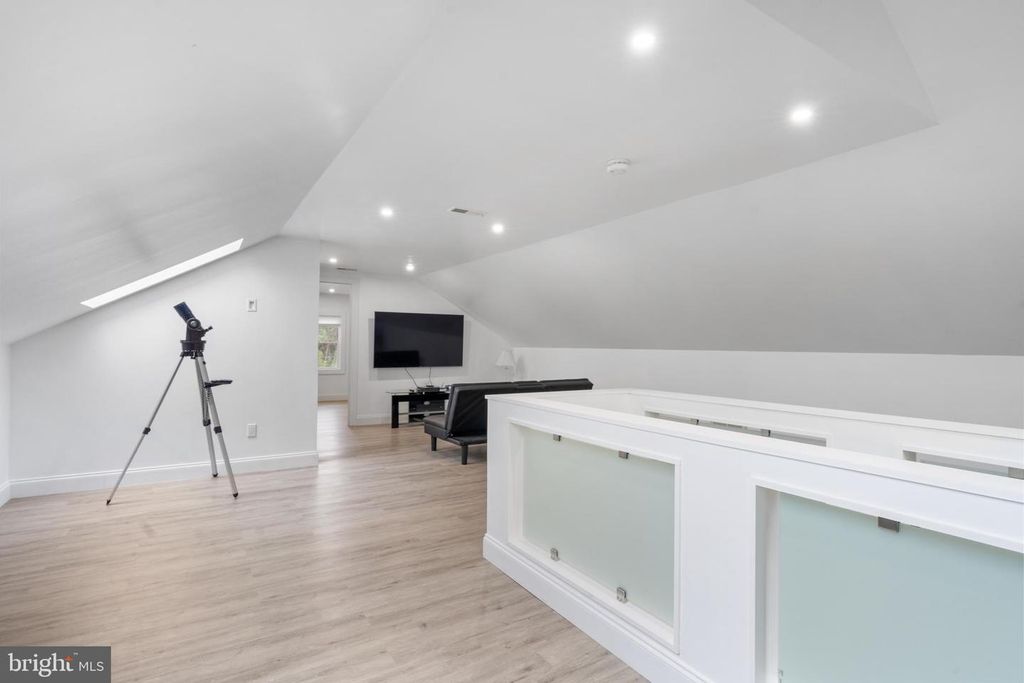 Image 58 of property listing at 19 TWIN SPRINGS DR, Fredericksburg, VA 22407