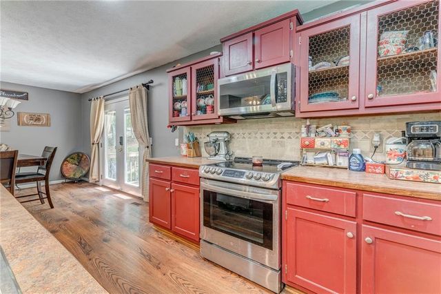 264 Fox Den Circle, Jasper, GA 30143