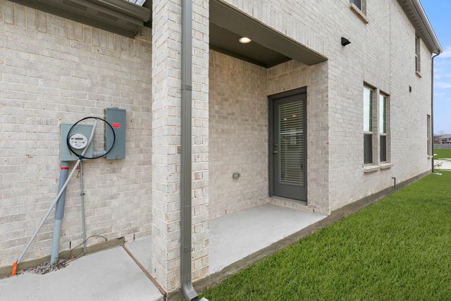 4511 Avion Drive, Sanger, TX 76266