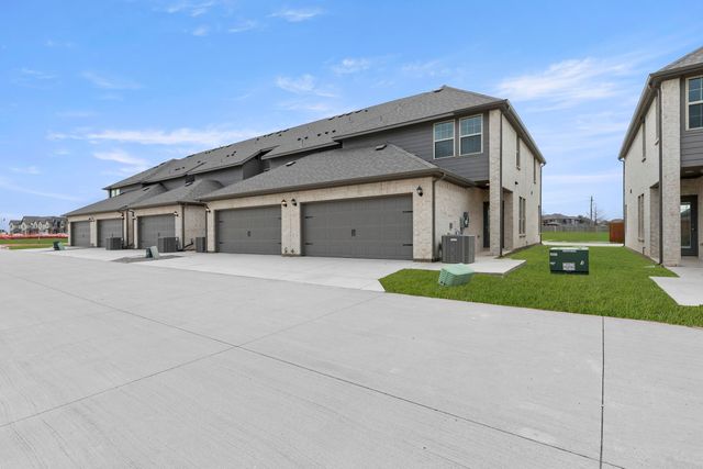 4511 Avion Drive, Sanger, TX 76266