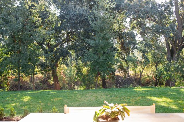 1316 Trails Way, Modesto, CA 95357