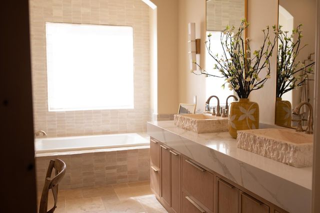 1316 Trails Way, Modesto, CA 95357