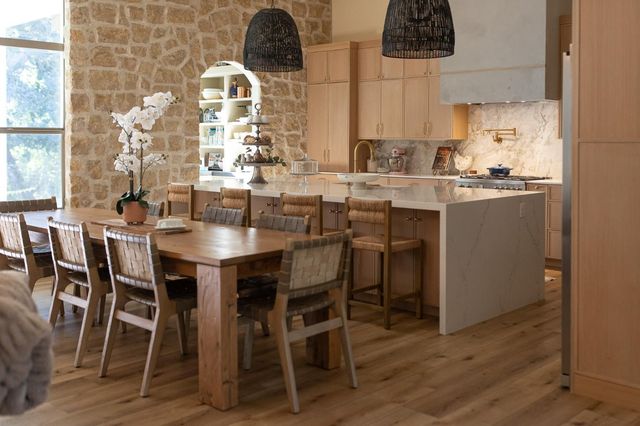 1316 Trails Way, Modesto, CA 95357