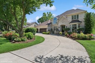 8S241 Dunham Drive, Naperville, IL 60540