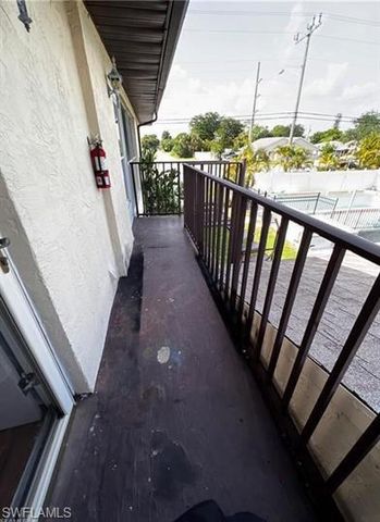 4803 Triton CT W # 6, Cape Coral, FL 33904