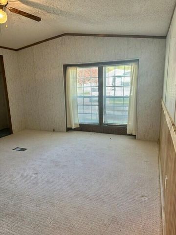 411 Woodview Drive, Montcalm Twp, MI 48838