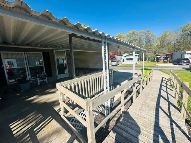 411 Woodview Drive, Montcalm Twp, MI 48838