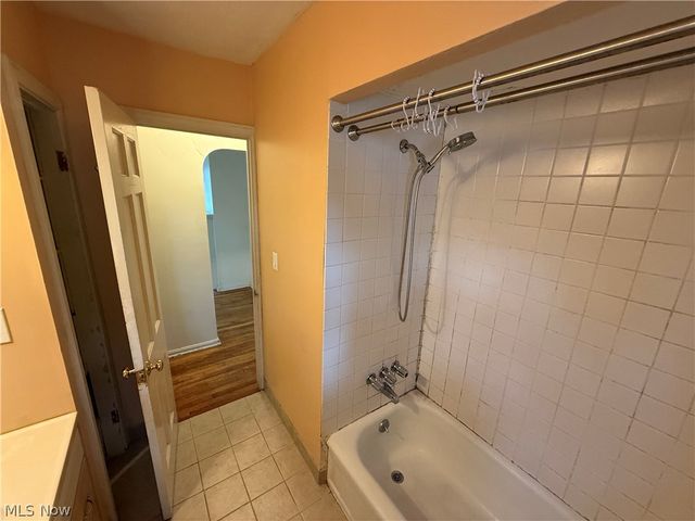 4588 W 227th Street, Fairview Park, OH 44126