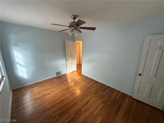 4588 W 227th Street, Fairview Park, OH 44126