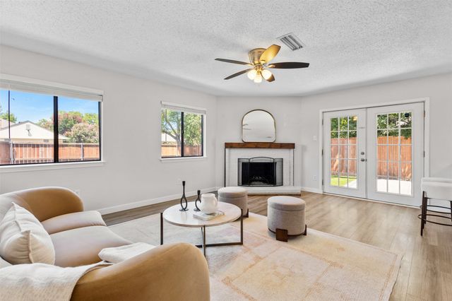 3109 Fairgate Drive, Carrollton, TX 75007