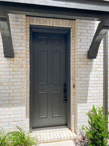 3740 Pierce Lane, Grand Prairie, TX 75052