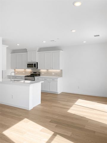 3740 Pierce Lane, Grand Prairie, TX 75052