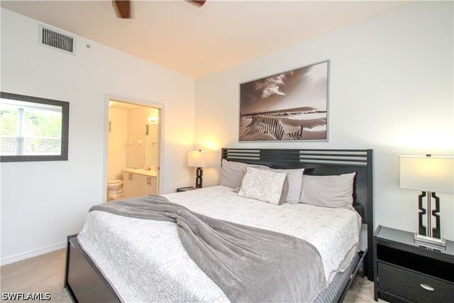 519 Roma CT 3-208, Naples, FL 34110