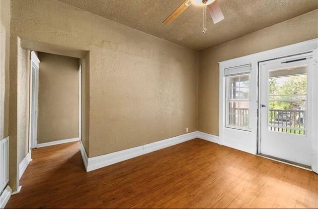 1115 E 41st Street, Kansas City, MO 64110