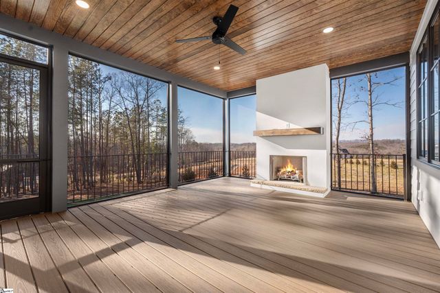 134 Meadow Park Drive, Easley, SC 29640