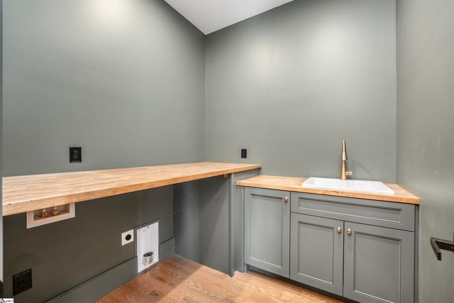 134 Meadow Park Drive, Easley, SC 29640