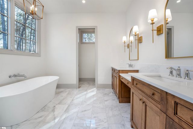 134 Meadow Park Drive, Easley, SC 29640