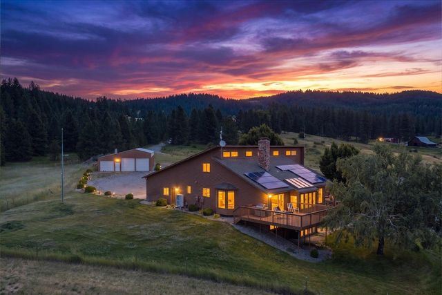 15927 E MACMAHAN Rd, Spokane, WA 99217