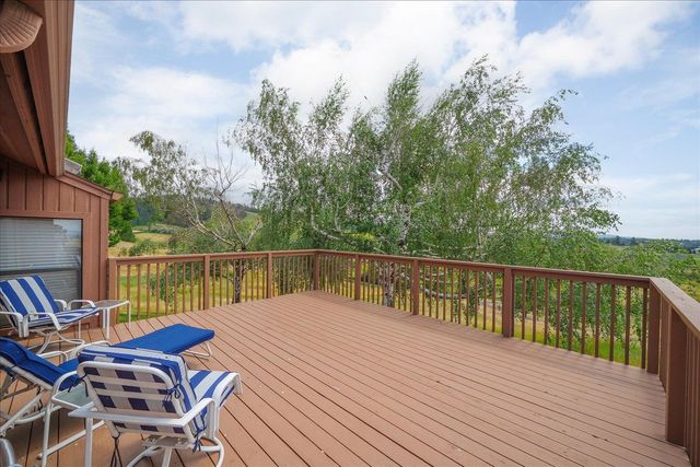 15927 E MACMAHAN Rd, Spokane, WA 99217