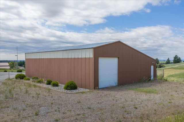 15927 E MACMAHAN Rd, Spokane, WA 99217