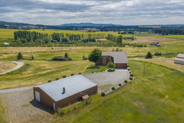 15927 E MACMAHAN Rd, Spokane, WA 99217