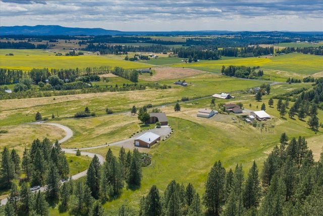 15927 E MACMAHAN Rd, Spokane, WA 99217