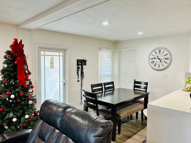 8000 NW 74th Ter, Tamarac, FL 33321