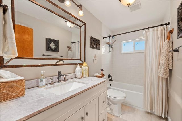 28427 SABAL PALM DRIVE, Punta Gorda, FL 33982