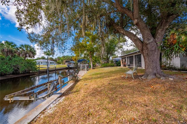 28427 SABAL PALM DRIVE, Punta Gorda, FL 33982