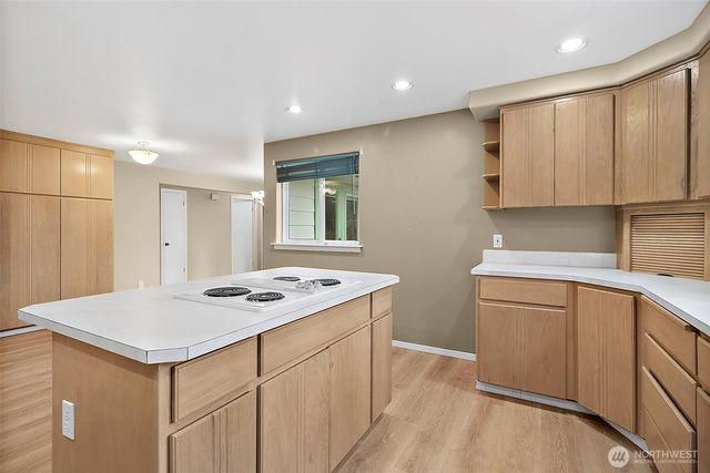 15405 SE 280th Street, Kent, WA 98042