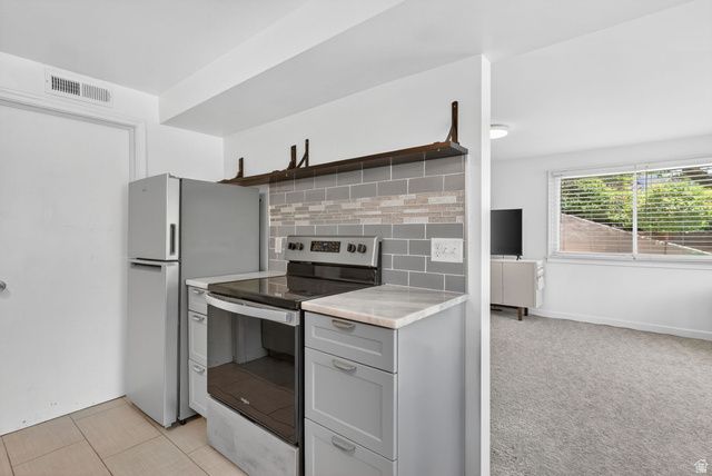 2337 E LOGAN CIR, Salt Lake City, UT 84108