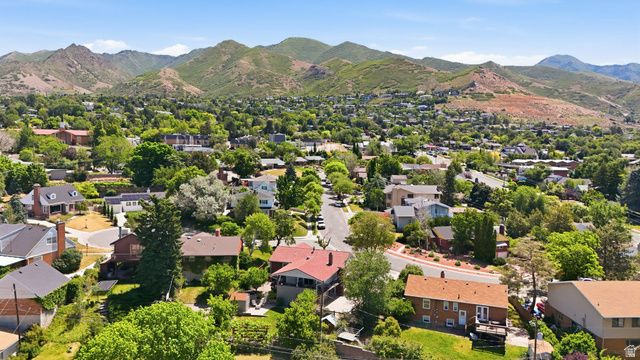 2337 E LOGAN CIR, Salt Lake City, UT 84108