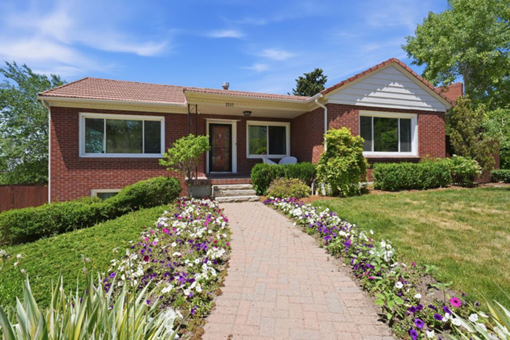 2337 E LOGAN CIR, Salt Lake City, UT 84108