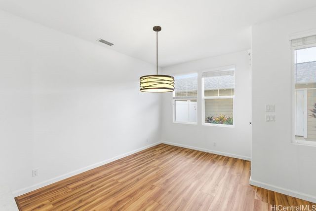 91-2220 Kaiwawalo Street 1104, Ewa Beach, HI 96706