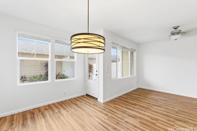 91-2220 Kaiwawalo Street 1104, Ewa Beach, HI 96706