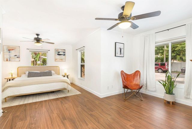 900 Sunset Road, West Palm Beach, FL 33401