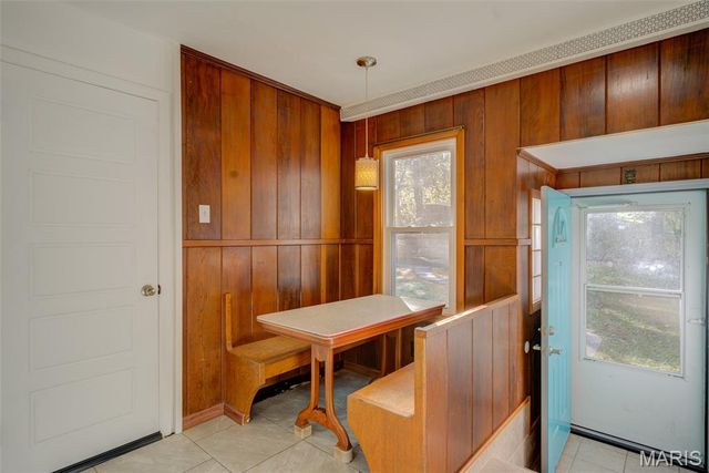 7647 Genesta Street, St Louis, MO 63123