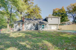 7647 Genesta Street, St Louis, MO 63123