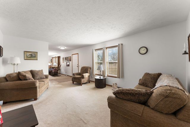 4492 W 800 N, Rensselaer, IN 47978